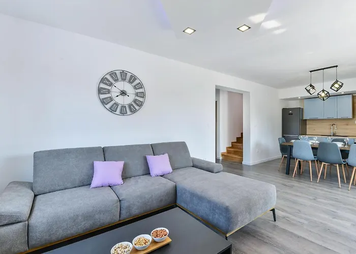 Gust By Interhome Vakantiehuis Tribalj