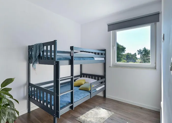 Gust By Interhome בית נופש Tribalj